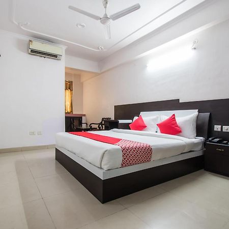 Oyo Flagship 24088 Hotel City Centre Patna  Eksteriør billede