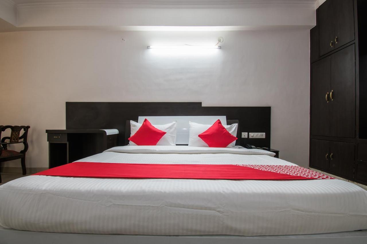 Oyo Flagship 24088 Hotel City Centre Patna  Eksteriør billede