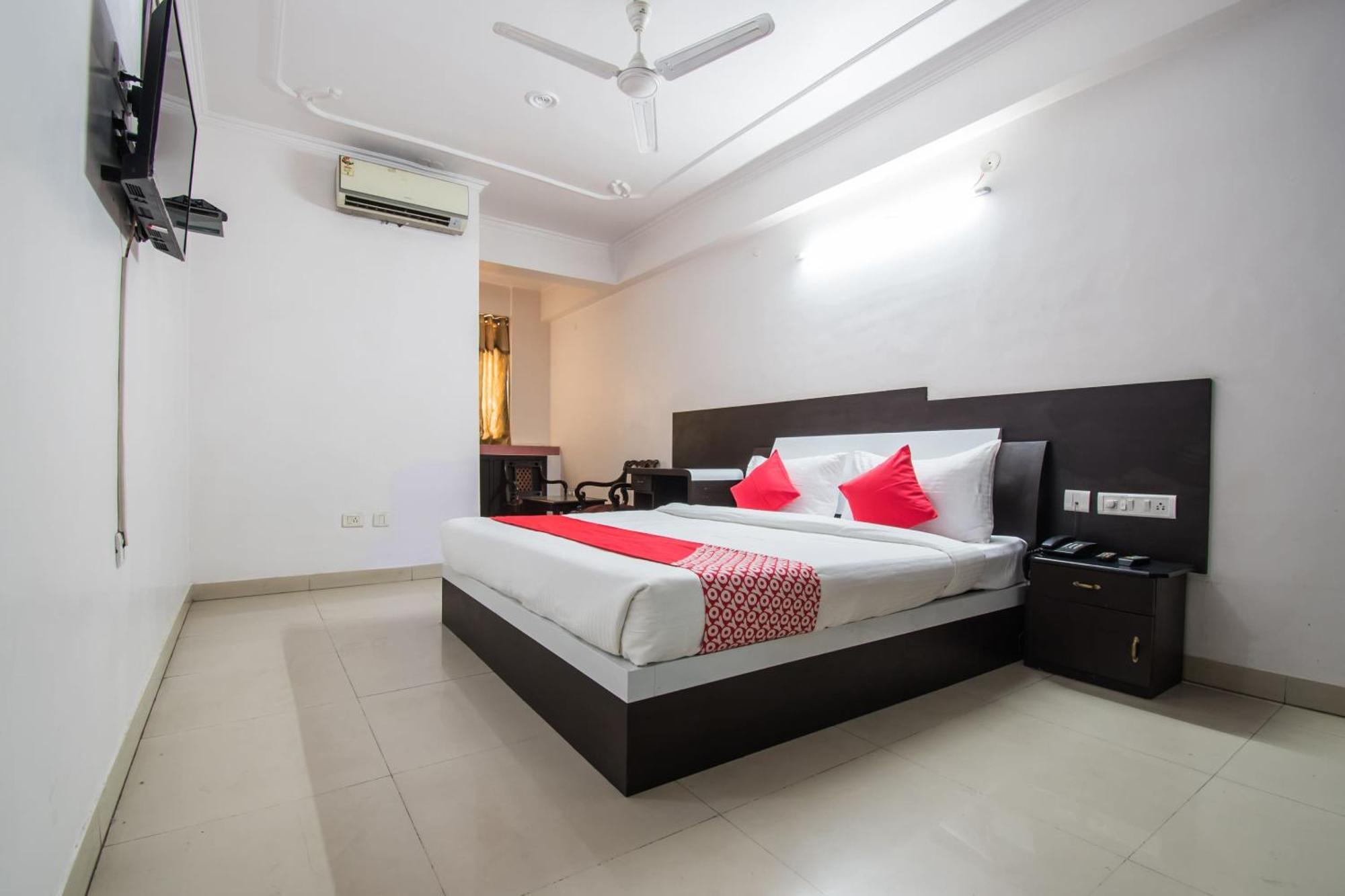 Oyo Flagship 24088 Hotel City Centre Patna  Eksteriør billede